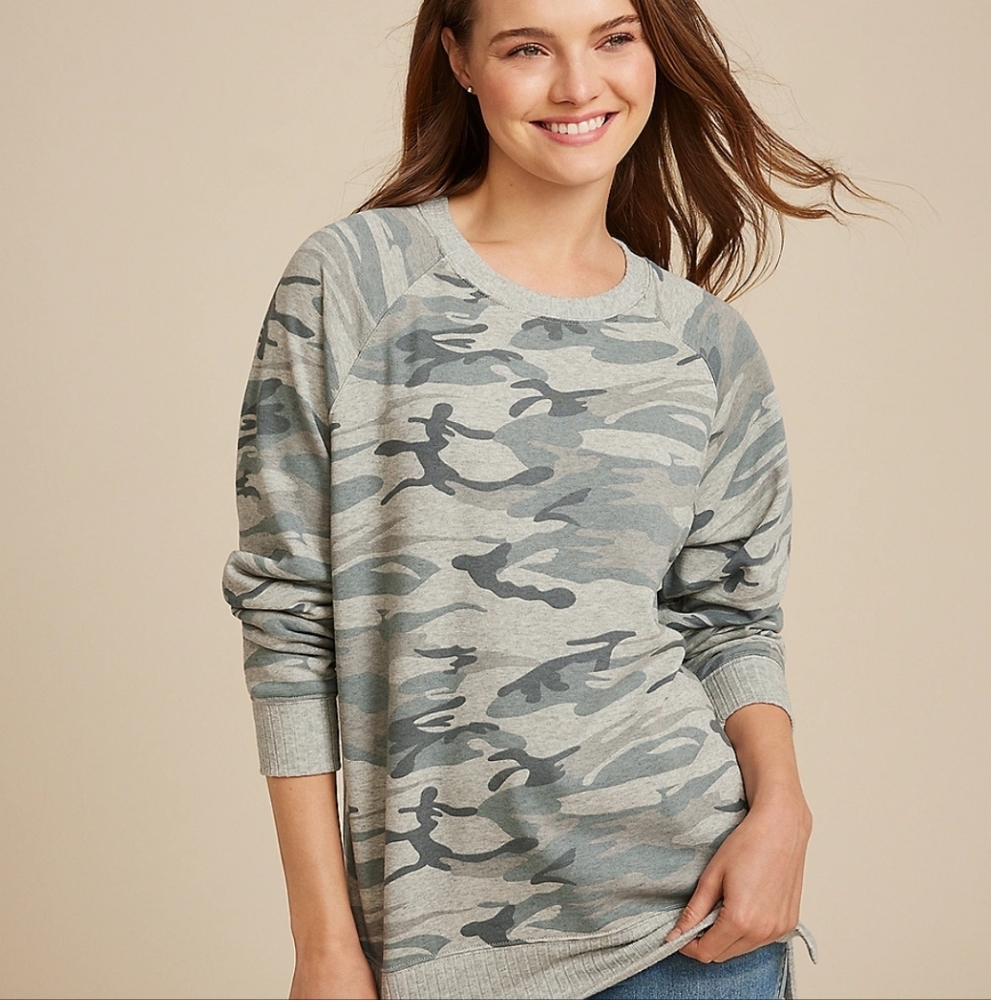 Maurices NWT Willosoft Camo Print Sweatshirt